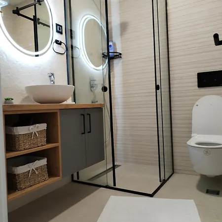 King Lux Apartment *